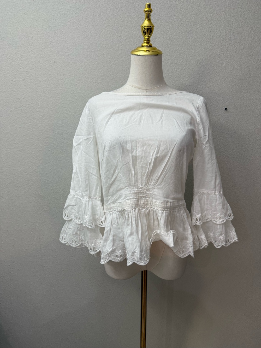Tory Burch White Cotton Blouse Bell Sleeves sz 4 - Picture 2 of 4